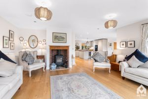 Photo 21- click for photo gallery